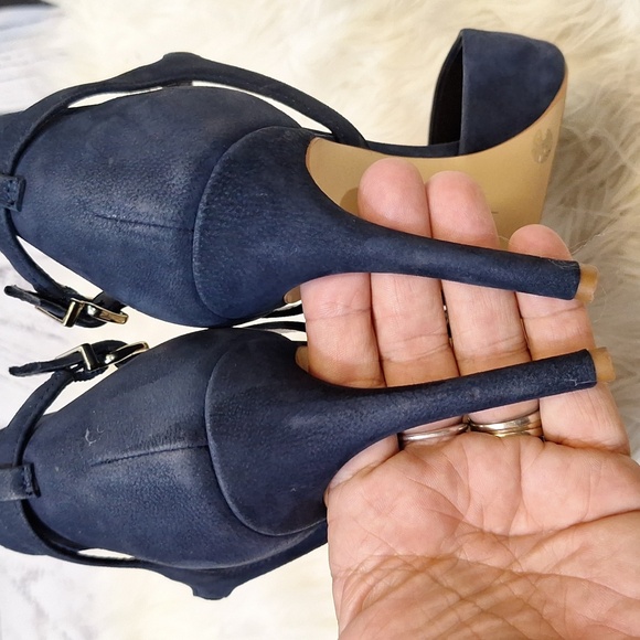 Gianni Bini Blue Suede Heels sz 9 - Picture 6 of 7